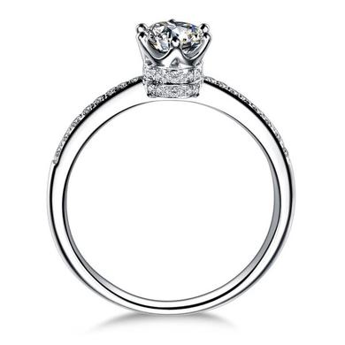 Bague avec diamant 2